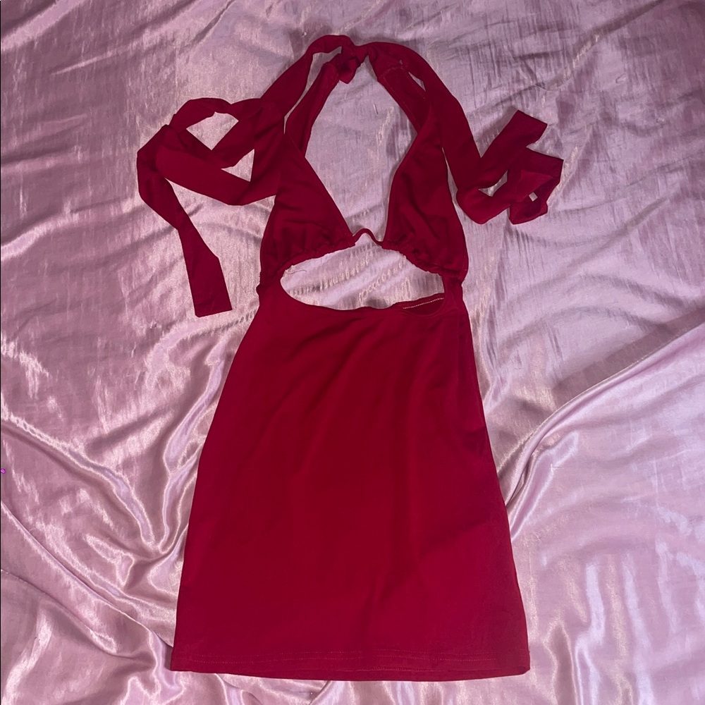 Windsor Red Cut Out Dress ❤️